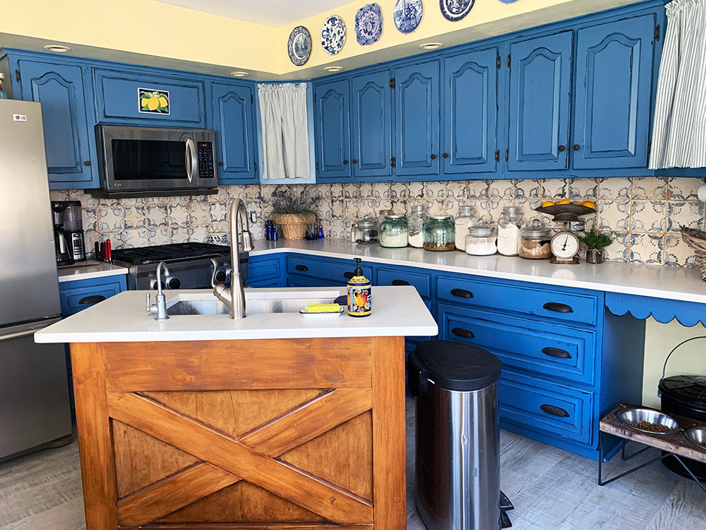 Oak Kitchen Cabinets Refinished to French Blue